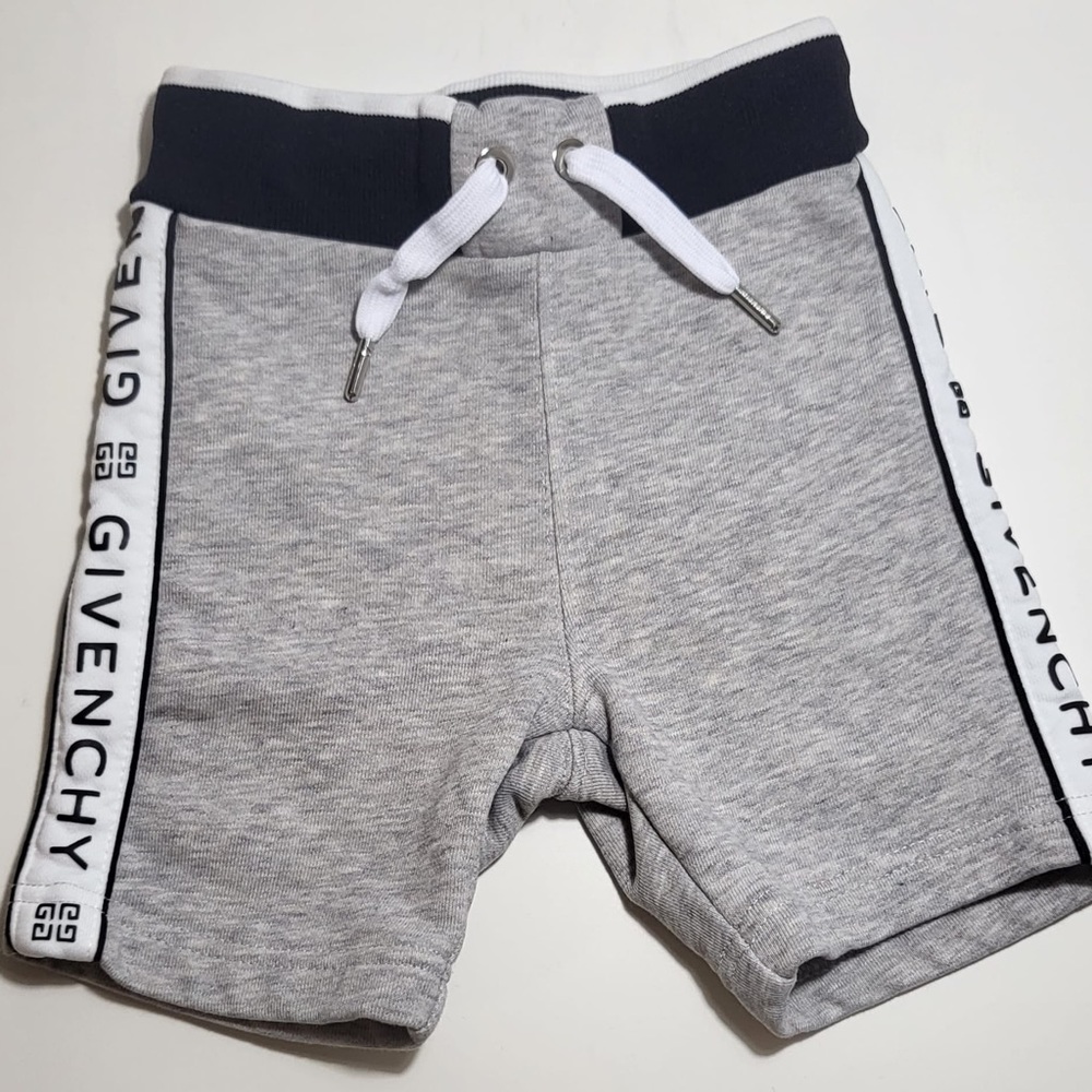 Givenchy  baby short